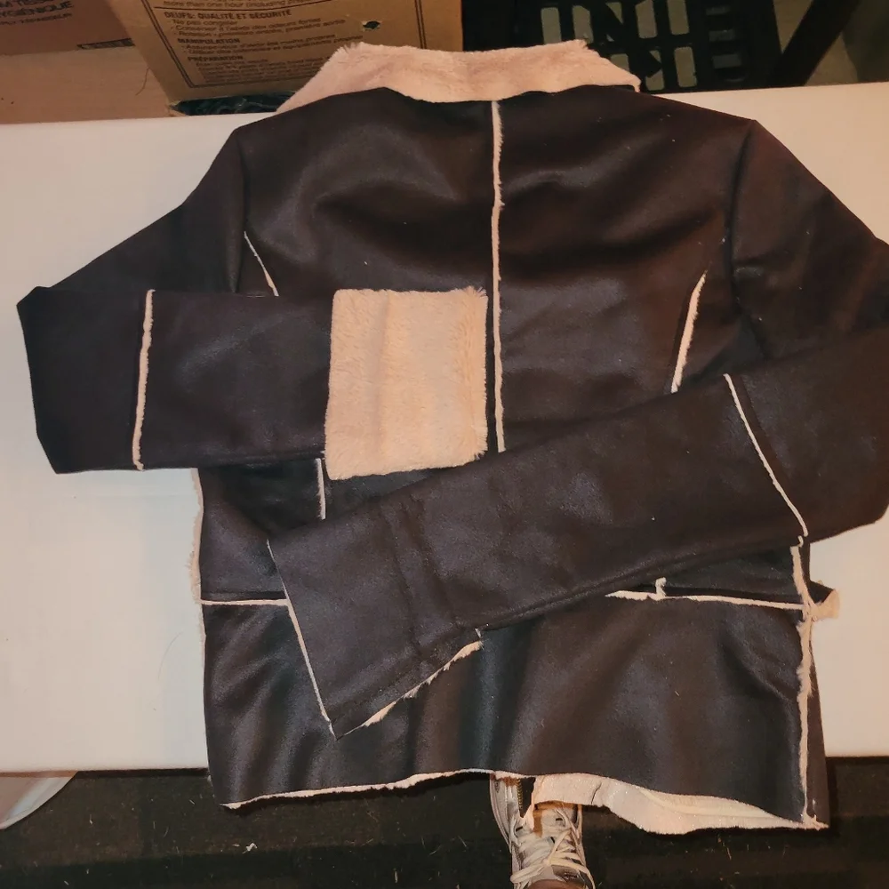 Women's Black and Cream  Jacket With 2 Pockets Size Small Med - Picture 4 of 11